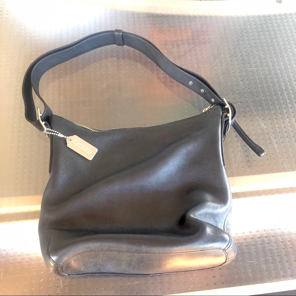 Authentic Coach Black crossbody & shoulder